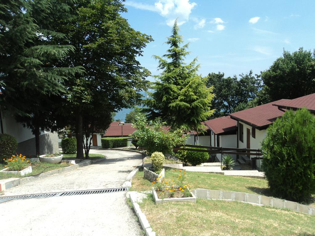 Hotel Complex Fichoza Warna Zewnętrze zdjęcie